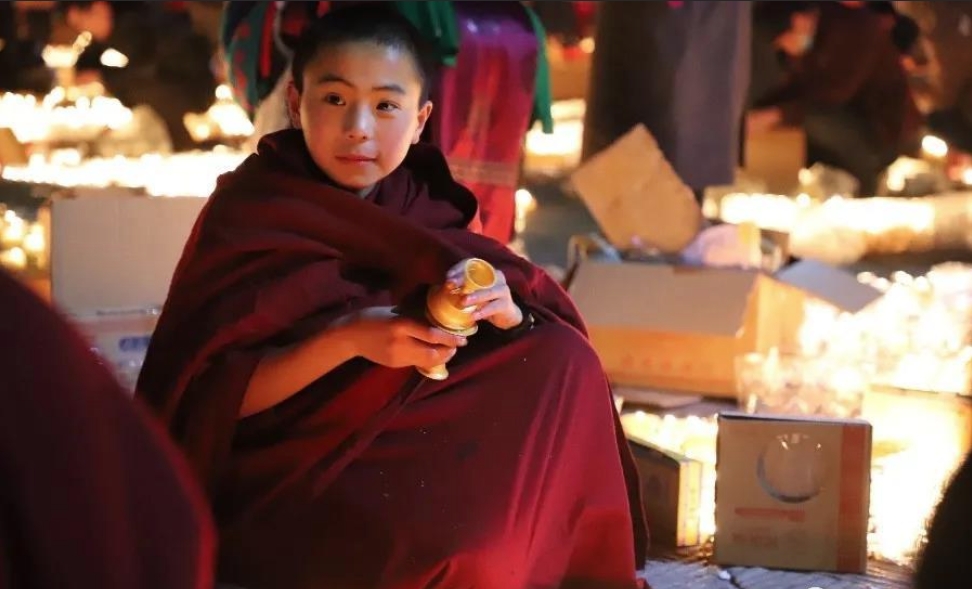 图片[2]-༄༅། །དགའ་ལྡན་ལྔ་མཆོད་ཀྱི་ལོ་རྒྱུས་མདོར་བསྡུས།-藏8拉